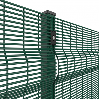 Alta sicurezza rotonda 358 Mesh Fencing della posta 50x200mm 75x150mm