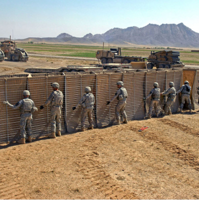 Il colore della sabbia ha saldato Mesh Military Hesco Barrier Wall 24 pollici