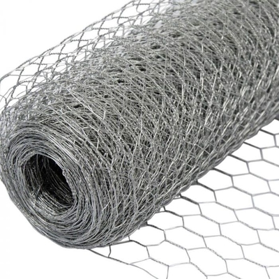 Il PVC esagonale della rete metallica di lunghezza 10-200m ha ricoperto il recinto del pollo